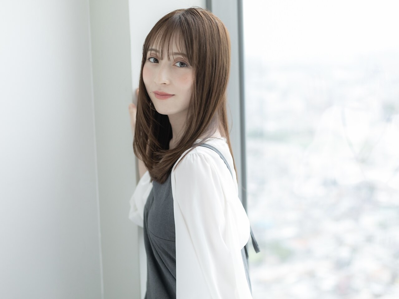 【人気No.1/抜け感抜群】透明感カラー+小顔カット+3stepトリートメント