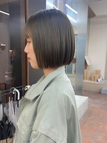 パークレーン アイス イヴェン(park lane ICI yeven)&nbsp;ブリーチなしカラー　オリーブベージュ　縮毛矯正あり　ボブrena