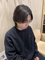 センターパート韓国ウルフヘア