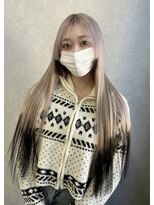 シエンゴールド(CIEN gold)&nbsp;ホワイトカラー/裾カラー/裾黒#浜松駅#カラー#ブリーチ