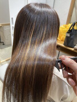 ユーリカ リチェルコ 四天王寺前夕陽ケ丘店 髪質改善トリートメント