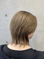 パヌポン(PANUPON)&nbsp;ミルクティーセンターパートメンズカットケアブリーチ