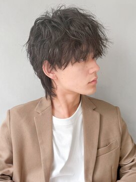 キリ 表参道(kyli) センターパート無造作サーフカールフェザーショート清潔感◎