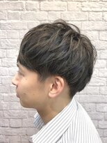 グレイスフルバーバー 赤坂見附店 ツーブロックナチュラル