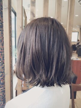 カムバイネオリーブ 溝の口店(Cam by neolive) 溝の口Cam by Neolive 透明感と深みのラベンダーアッシュカラー