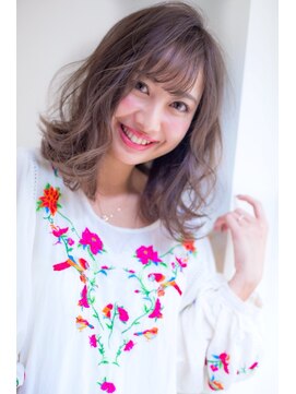 ロンド フィーユ(Lond fille) 笑顔が似合う愛されミディアムヘアー担当スタイリスト平川友理