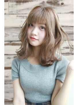 ベビーフェアリー 伊丹店(Baby Fairy) 外ハネミディアム