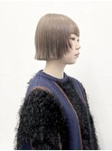 黒髪小顔レイヤーカットオリーブグレーココアベージュボブ