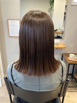 パインツリー(pine tree) ミディアム