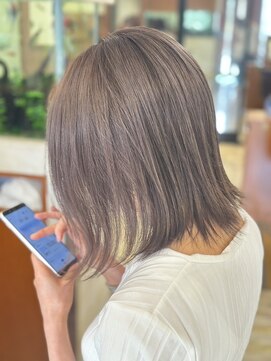 ピュア ポイント 和光店(PURE POINT) 切りっぱなしボブ／ミルクティーベージュ