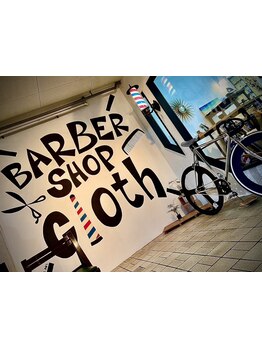 歴25年・福岡での経験10年―なりたい要望に丁寧に応えてくれることに定評あり。若手～シニア迄幅広く対応◎