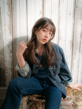 リュープリエ 笹塚(Lieu plie) 重すぎない表面レイヤーロングスタイル