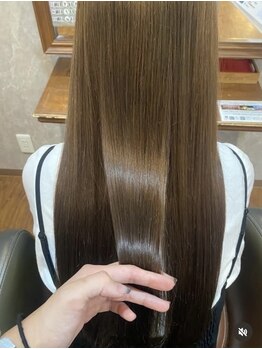 ボンドアライヴ(BOND.ALive)の写真/『ヘッドスパ・トリートメントのみの来店も可能』気軽に通える♪人気のヘッドスパで頭皮の汚れをスッキリ☆