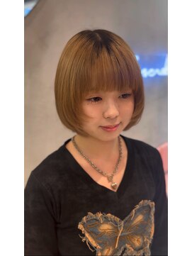 ロンドポレール 北千住(Lond polaire) ブリーチハイトーンホワイトグレージュダブルカラーボブ