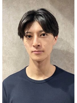 リアイス(Re:ICE) ブルーブラックフェザーパーマセンターパートショートヘア