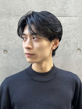 ガーデン 銀座(GARDEN) センターパート縮毛矯正フェザーパーマブルーブラック