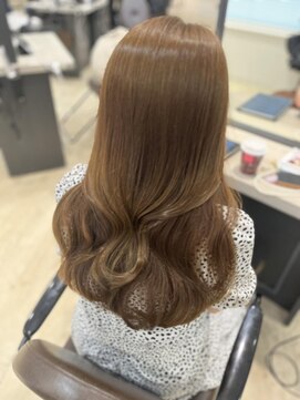 ユーフォリア 銀座本店(Euphoria) Mako ハニーベージュ 透明感カラー ブリーチなし モテ髪