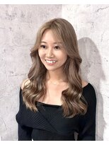 アフィナー(Afinar)&nbsp;ハイライト履歴から1色に！ベージュカラー