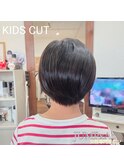 ショートボブ