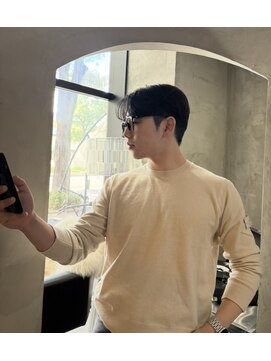 ソルレム(sol-lem) 短め刈り上げマッシュ