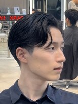 フィフスパーク(fifth PARK)&nbsp;渋谷ラルフカールセンターパートメンズカットフェード刈り上げ