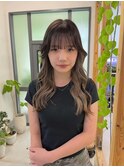 インナーベージュ