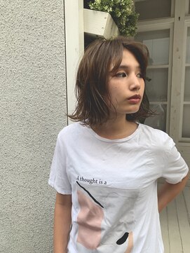 リラ バイ クオーレ(LIRA by CUORE) 外ハネボブ