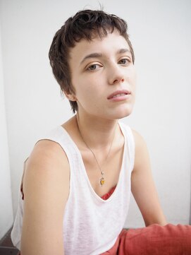 ヘアープレイス ヴィブ(hair place VIVE) クールなベリーショートでモードな雰囲気に