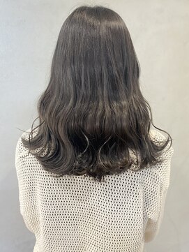 ミント(mint) 【 暗め、赤み無し。オリーブグレージュ 】