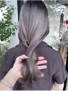 ユナイテッドビューティー 金沢(UNITED BEAUTY) グレージュ/韓国風