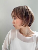 ジョエミバイアンアミ(joemi by Un ami)&nbsp;【joemi】斜めバンググレージュカラーシルキーベージュ(小倉太郎