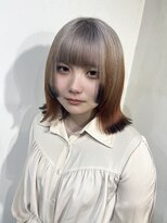 ドライブ(drive)&nbsp;ウルフカット　グラデーションカラー　裾カラー　ブリーチカラー