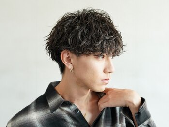 バイフィフス 天神大名(by fifth)の写真/by fifth 天神大名自慢の《波巻きパーマ》はご自宅でも簡単にサロンクオリティの仕上がりが可能に*[大名]