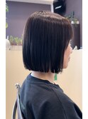 切りっぱなしボブ