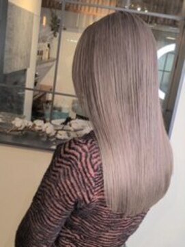 ブルーアンドカンパニー(BLUE&Co.) ミルクティカラー