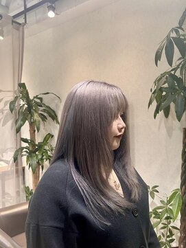 ウルバイサナンド(ULu by Sanando) シルバーカラー/レイヤーカット