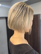 テン バイ アンブルリュクス 池袋(teN +by ambleluxe)