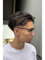 フランクスバーバーリザーブ 人形町店(FRANK’S BARBER RESERVE) スキンフェードかきあげパーマH