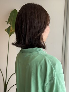 美容室 アイディー i-dee オリーブベージュ