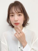 トゥーナ 表参道(tona)&nbsp;ミディアムレイヤー、外ハネボブ、グレージュ、脱白髪染め☆