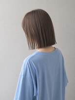 コカ(CoKa) 切りっぱなしボブ × ダークベージュ