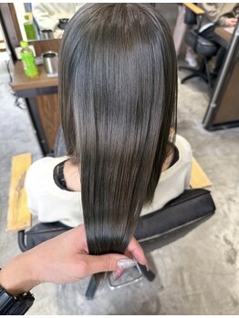 ピンズ(Pins)の写真/ダメージを気にせず理想を叶える髪質改善！超音波とTOKIOでうるツヤを体験して◎