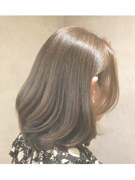 ヘアーチヒロズウィッシュ(Hair CHIHIRO's wish) ☆ハイライト艶ミディアムボブ☆