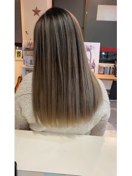 フィリア 東口店(Filea) Long Balayage