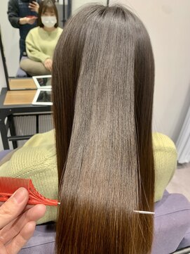 アルコイリスバイドールヘアー(ARCOIRIS by Dollhair) エギョモリ/フレンチガーリー/シースルーバング【都島】