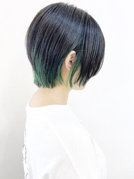 モリオフロムロンドン 松戸店(Morio from London) 【松戸 ムラマツ】ショートボブ インナーカラーグリーン