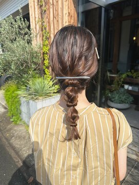 へアサロンアンドカフェガーデン(hair salon&cafe GARDEN) ヘアアレンジ/あみおろし/あみおろしアレンジ
