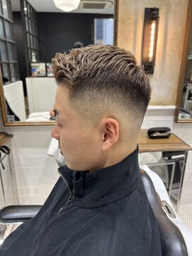バーバーブロス 吉祥寺店(BARBER BROS) 【Barber BROS.】ハイトーンカラー スキンフェード