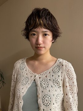 ヤント(yant) オン眉 × ショートパーマ