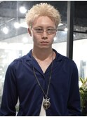 スパイキーショート/ブロンド/ブリーチカラー/抜きっぱなし